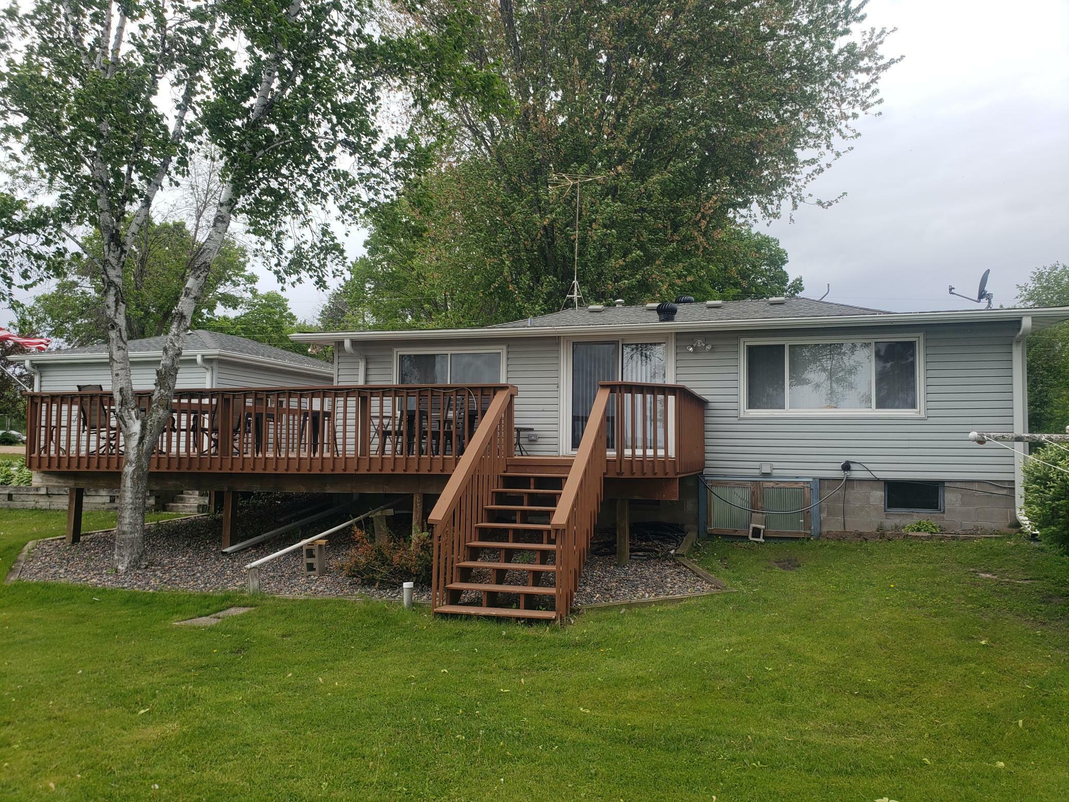 Property Photo:  46427 Cambridge Drive  MN 55080 