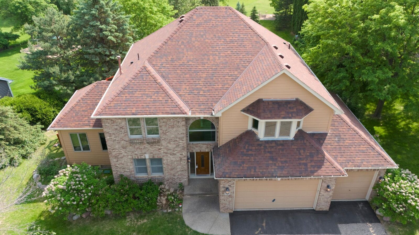 Property Photo:  2505 Christian Drive  MN 55318 