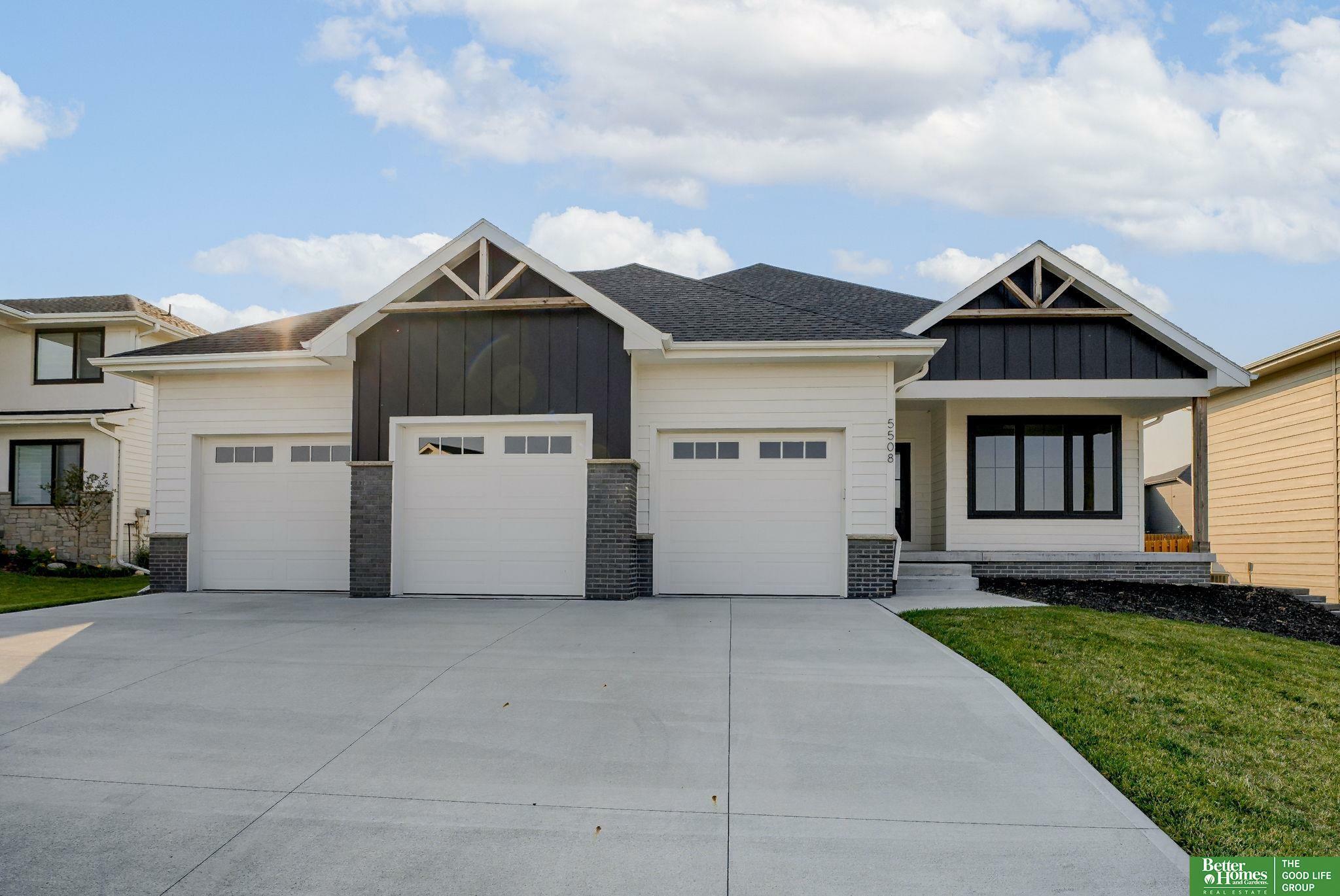 Property Photo: 5508 N 206th Street NE 68022