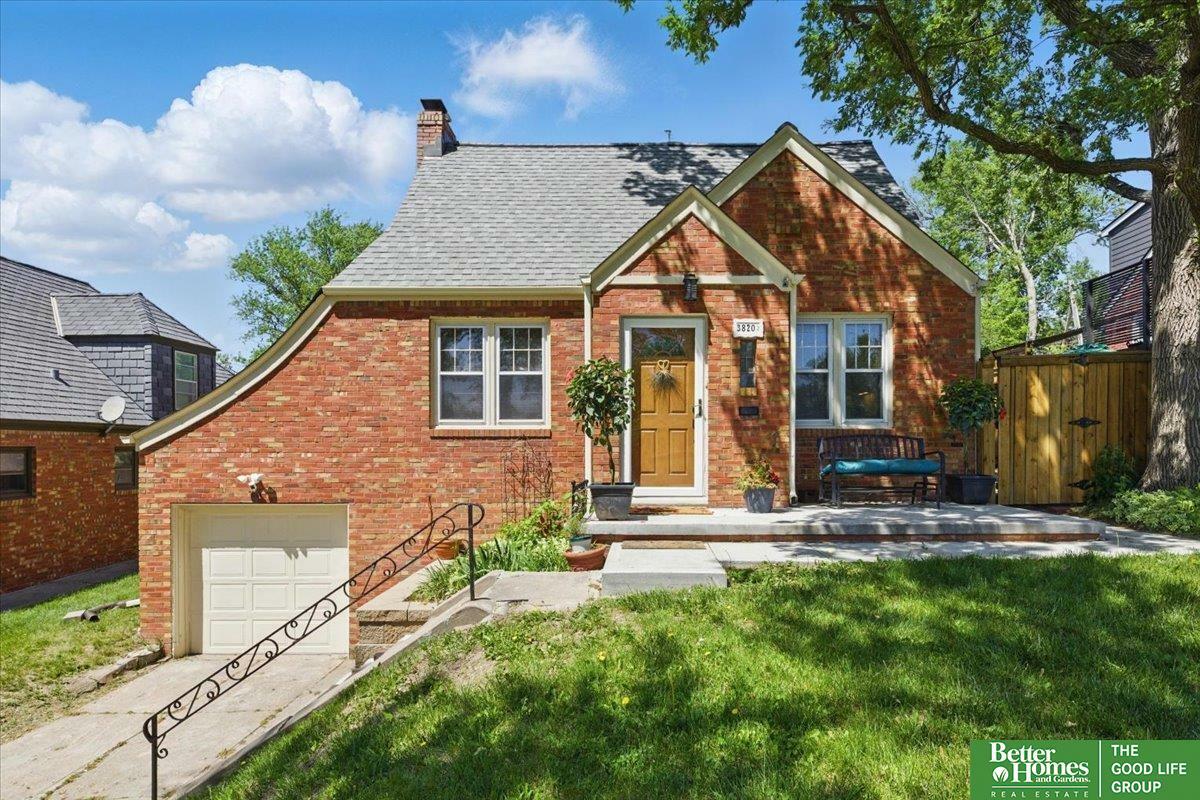 Property Photo:  3820 Pacific Street  NE 68105-9999 