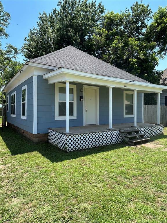 Property Photo: 823 W Minnesota Avenue OK 73018