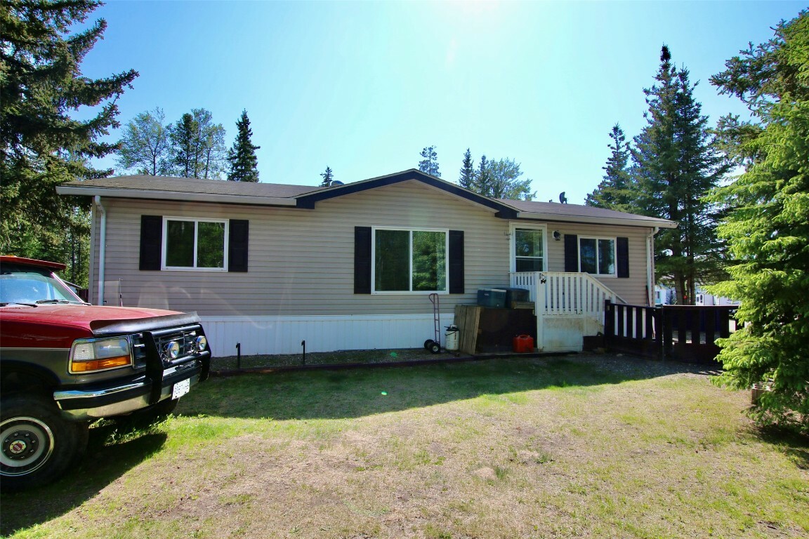 Photo de la propriété:  16 Pinewood Place  BC V0C 2W0 