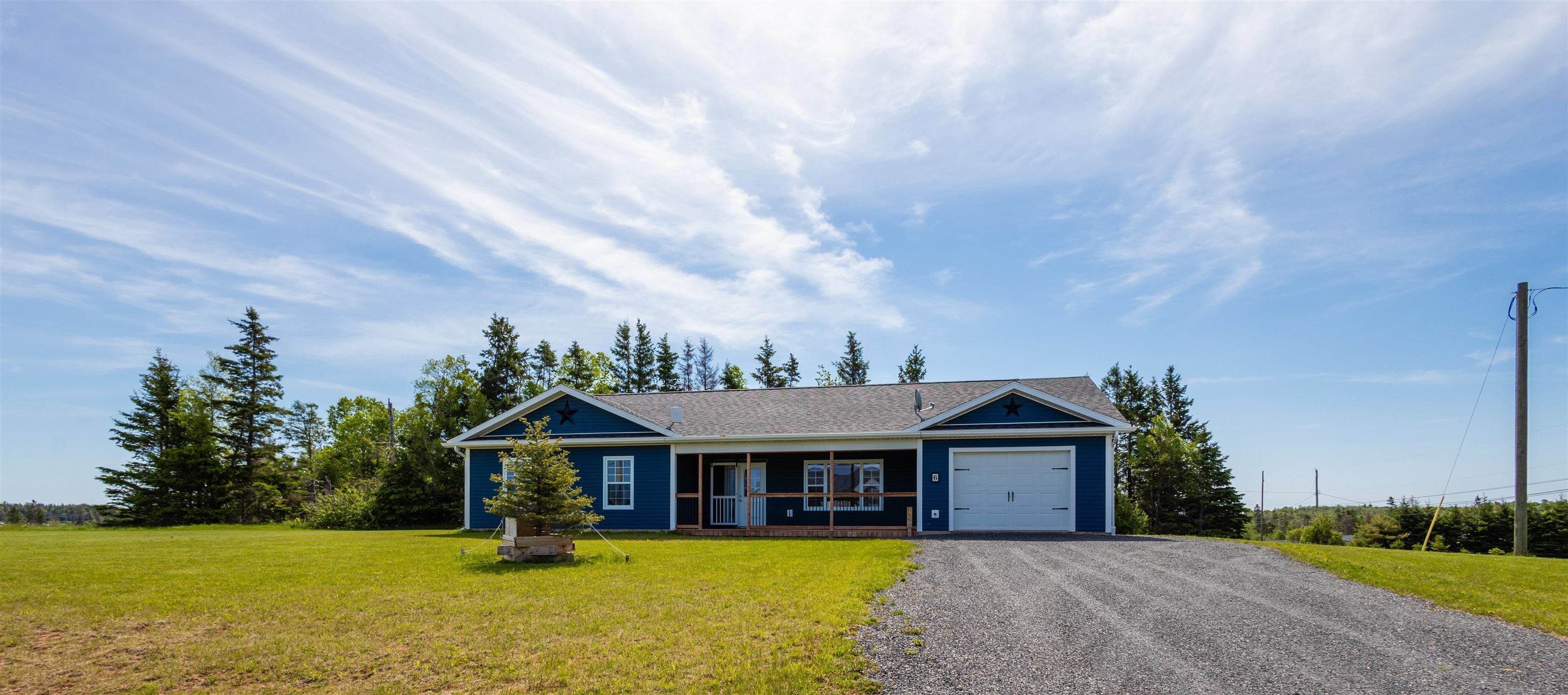 Property Photo:  6 Kingsway Drive  PE C0A 1G0 