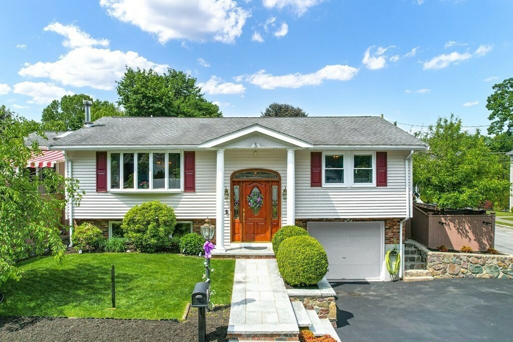 5 Wyoma Street  Wakefield MA 01880 photo