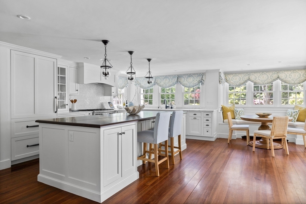Property Photo:  107 Leavitt St  MA 02043 