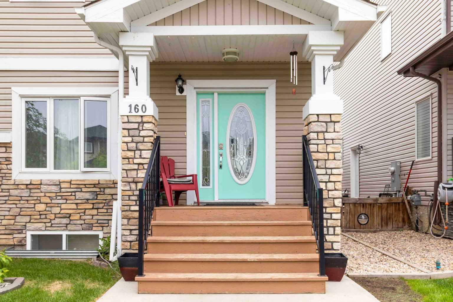 Photo de la propriété: 160 Chalifour Street AB T9K 2W9