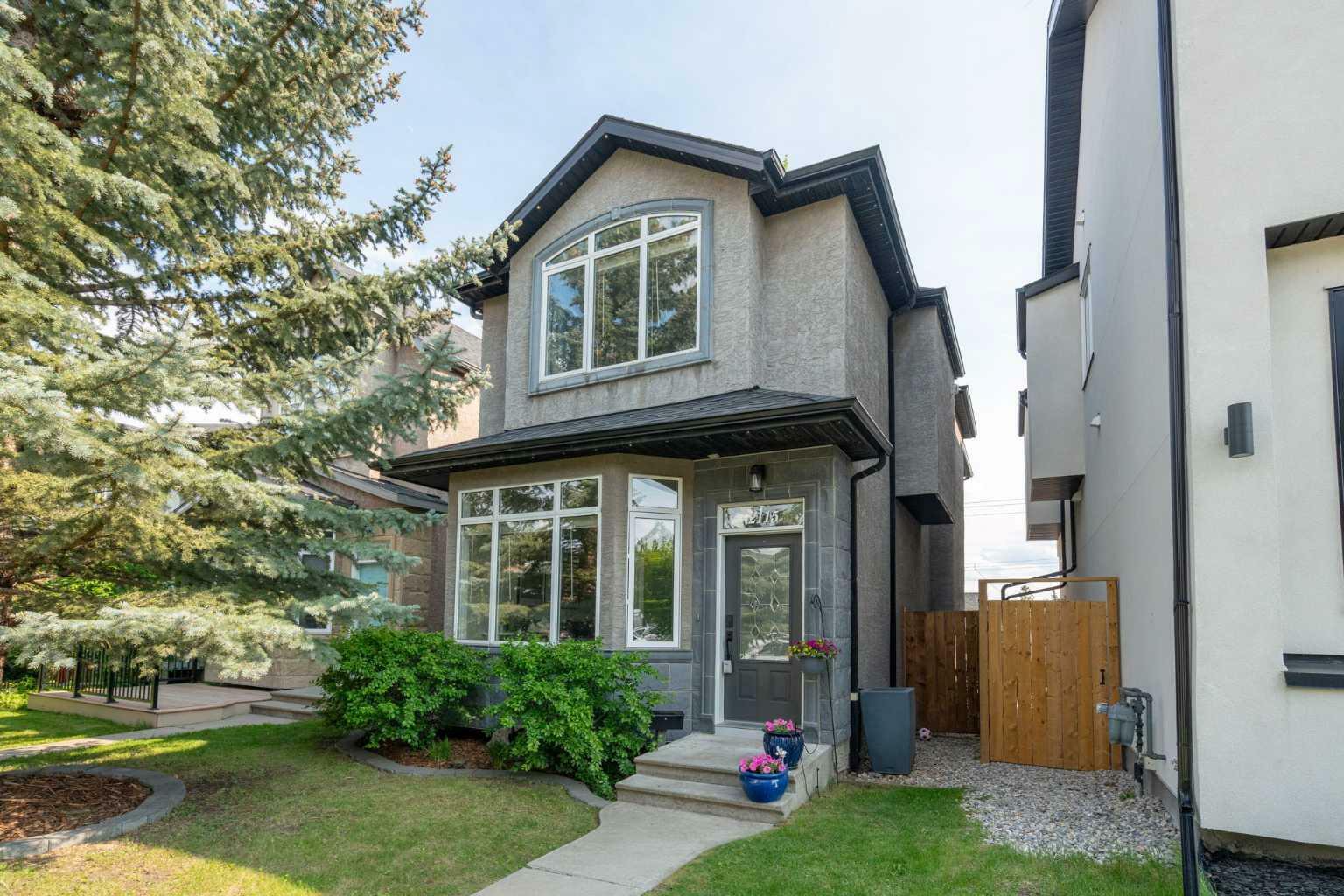 2115 32 Avenue SW  Calgary AB T2T 1W9 photo