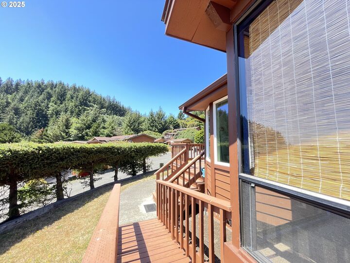 Property Photo: 19921 Whaleshead Rd I 3 OR 97415