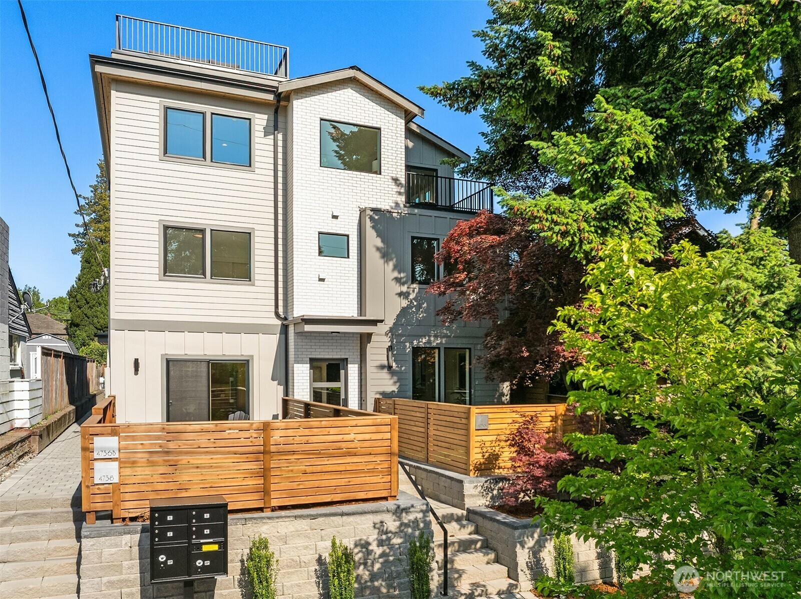 4736  34th Avenue NE 2  Seattle WA 98105 photo