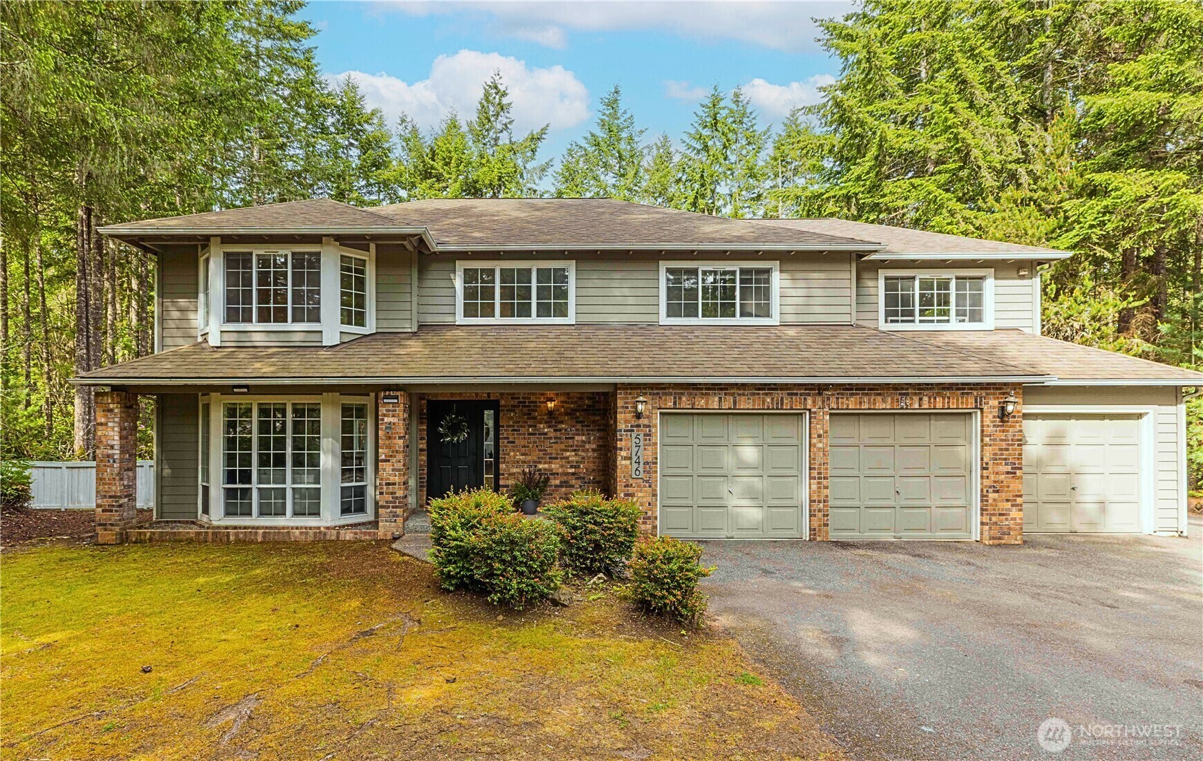 5746 NW Londonderry Loop  Bremerton WA 98312 photo