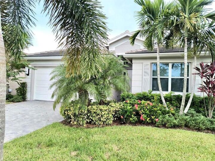 Property Photo:  12145 SW Jasper Lake Way  FL 34987 