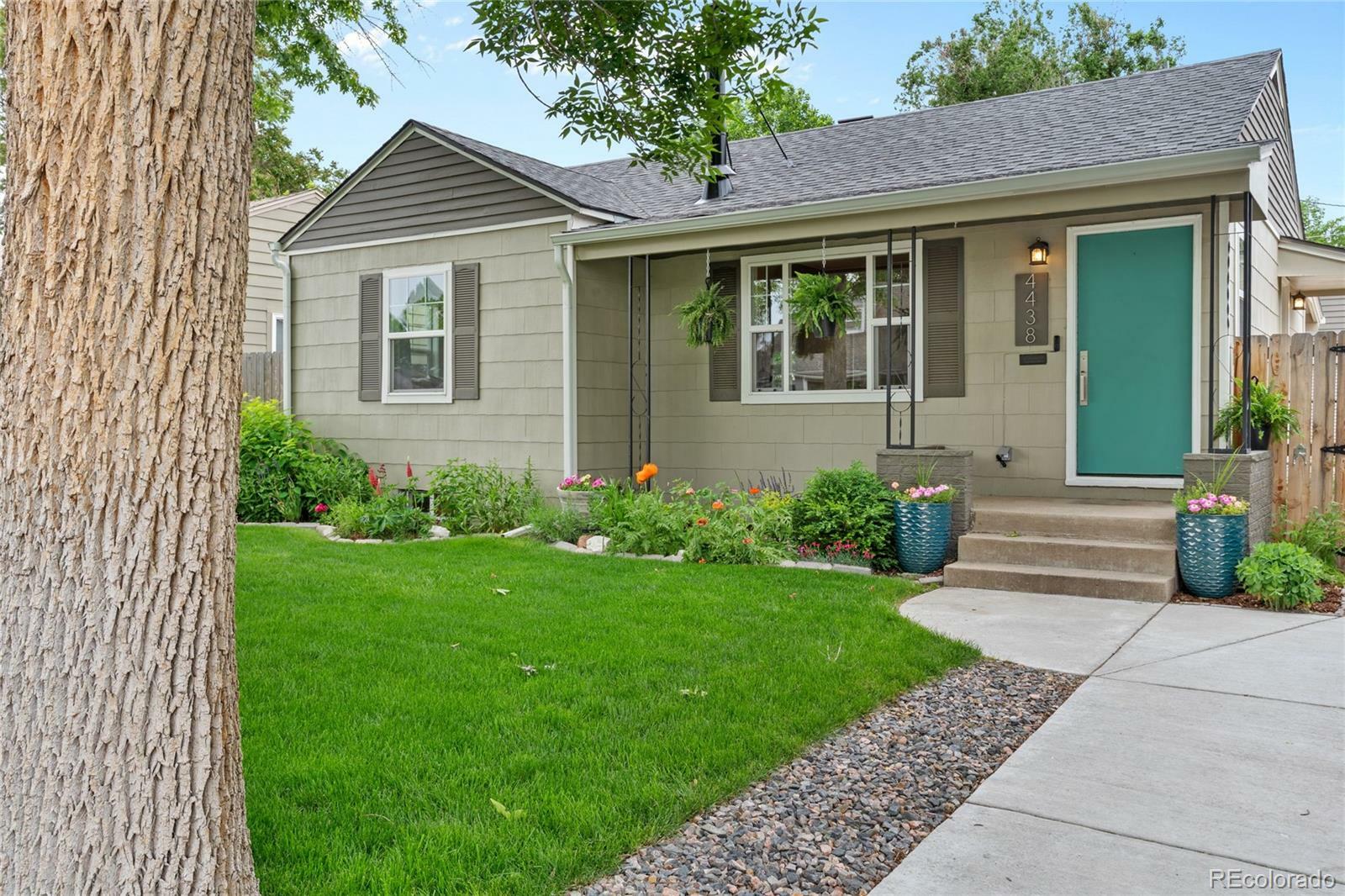 Property Photo:  4438 S Elati Street  CO 80110 