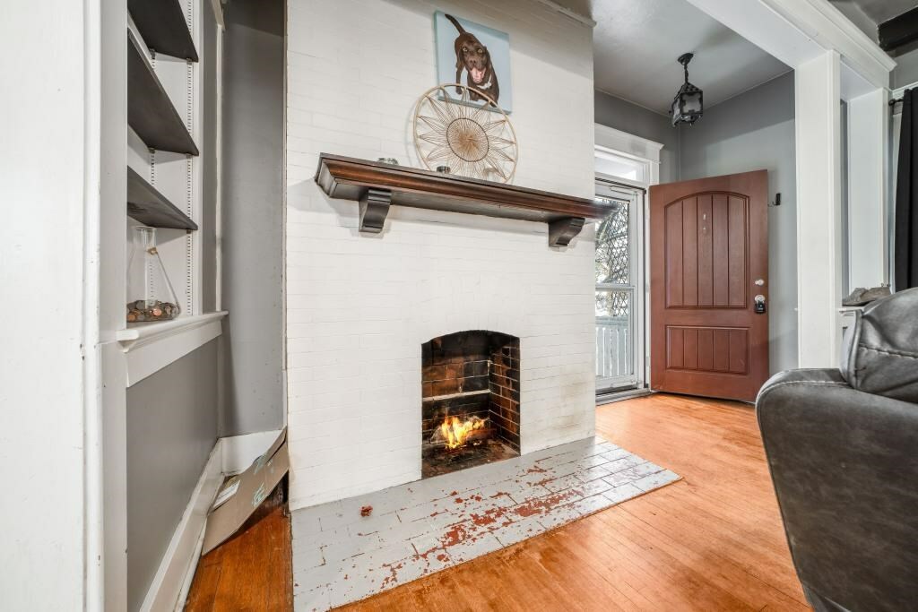 Property Photo: 105 S 17th Street IN 47374
