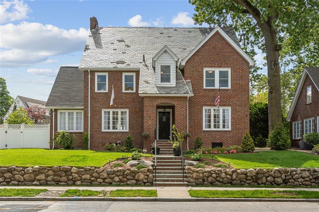 640 Elmgrove Avenue  Providence RI 02906 photo
