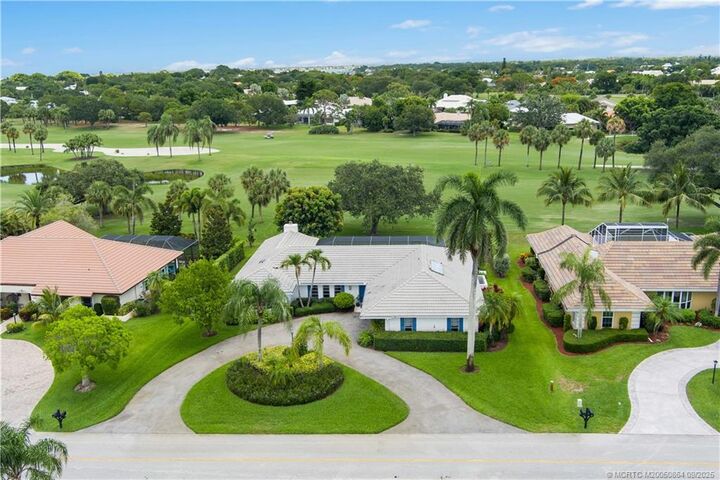 Property Photo:  3453 SE Fairway E  FL 34997 
