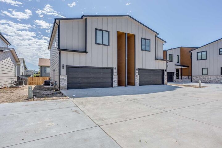 Property Photo:  8543 W 37th St N  KS 67205 