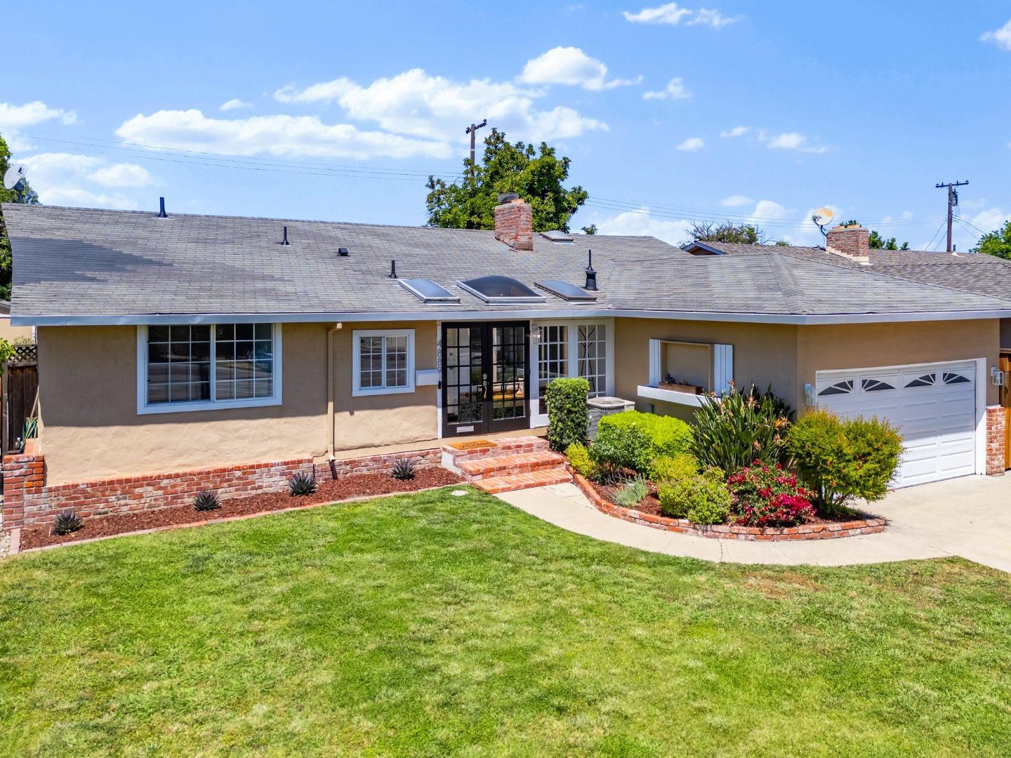 Property Photo: 4889 Leigh Avenue CA 95124