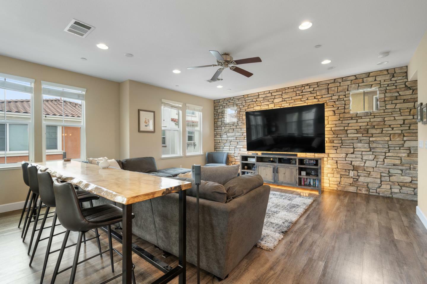 Property Photo: 574 Selby Lane CA 94551