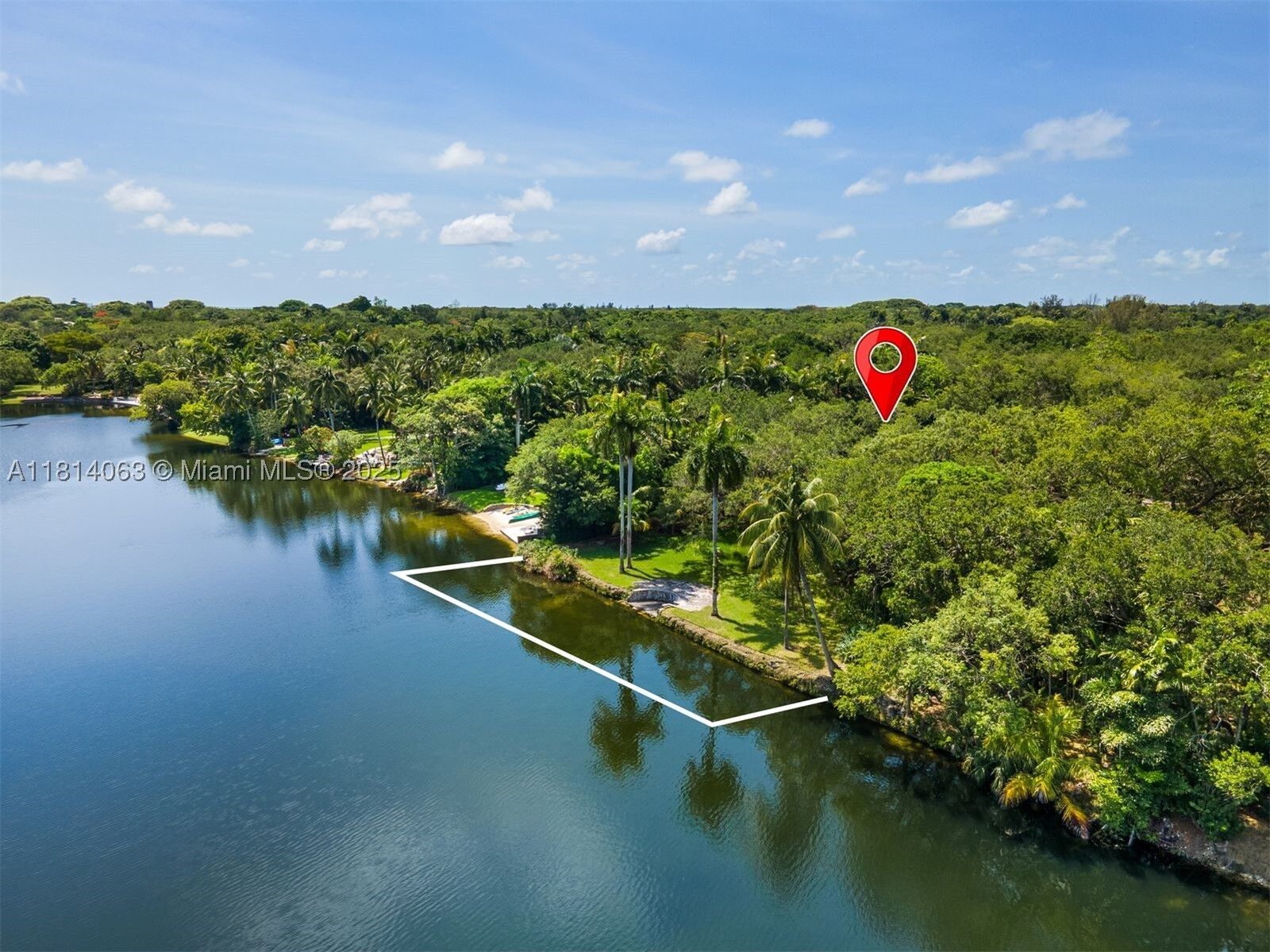 Property Photo:  5355 Hammock Dr  FL 33156 