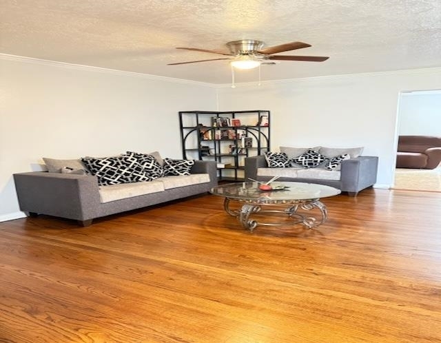 Property Photo:  3155 S Willowood Ln  TX 77703 