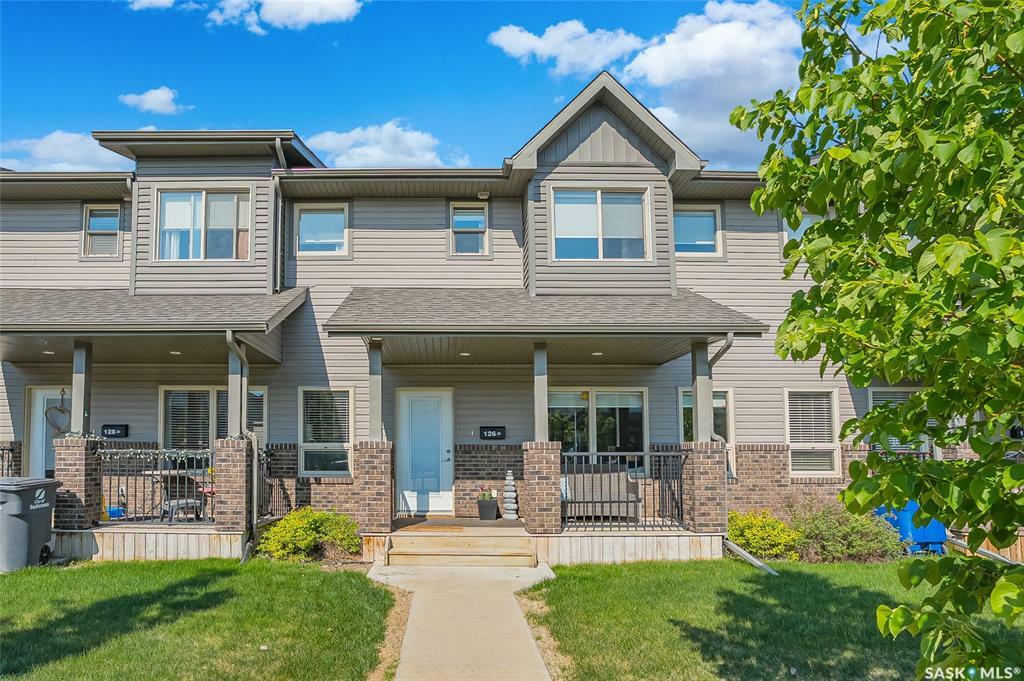 126 Rosewood Gate N  Saskatoon SK S7V 0K9 photo