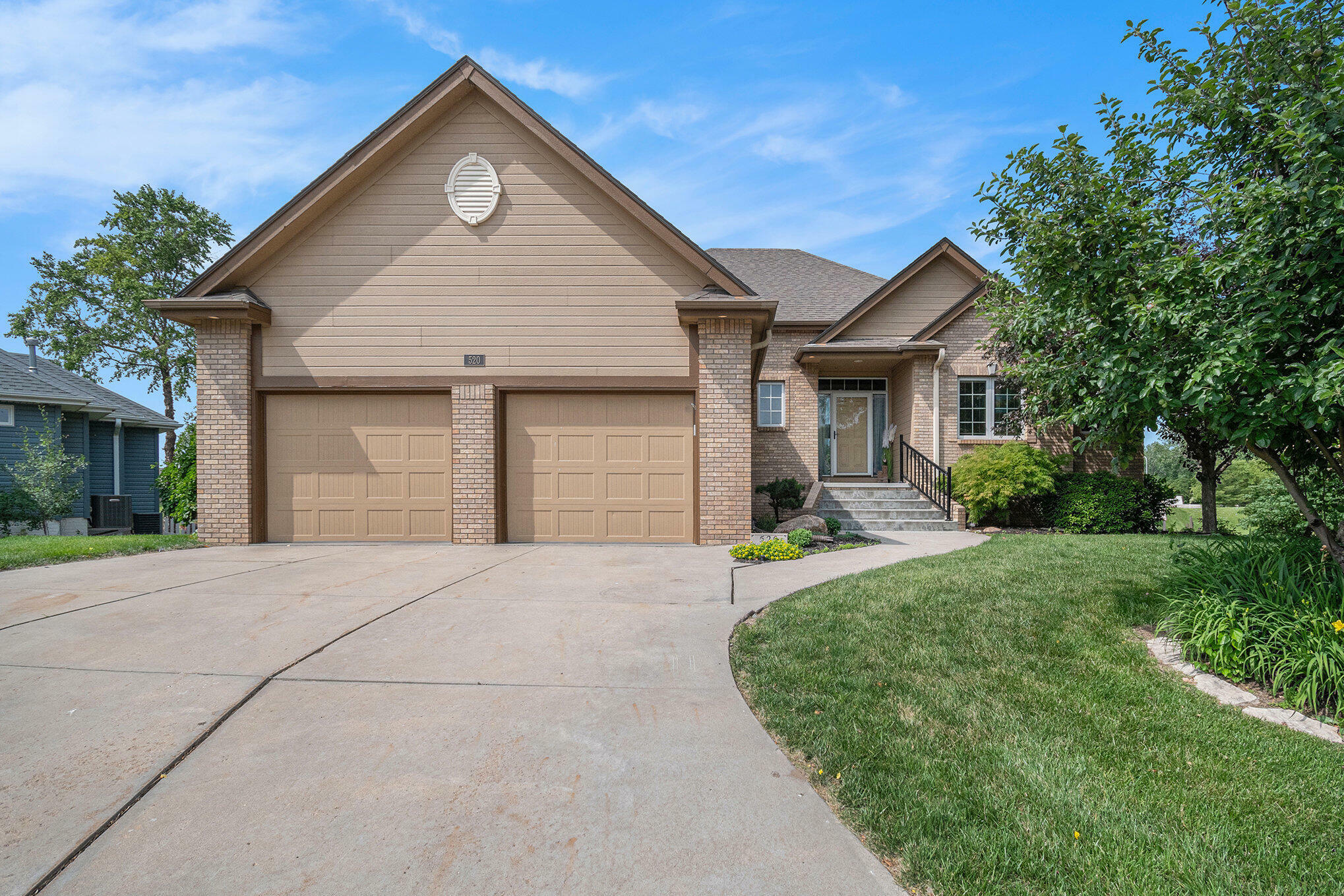 Property Photo: 520 Coronado Circle IA 51510