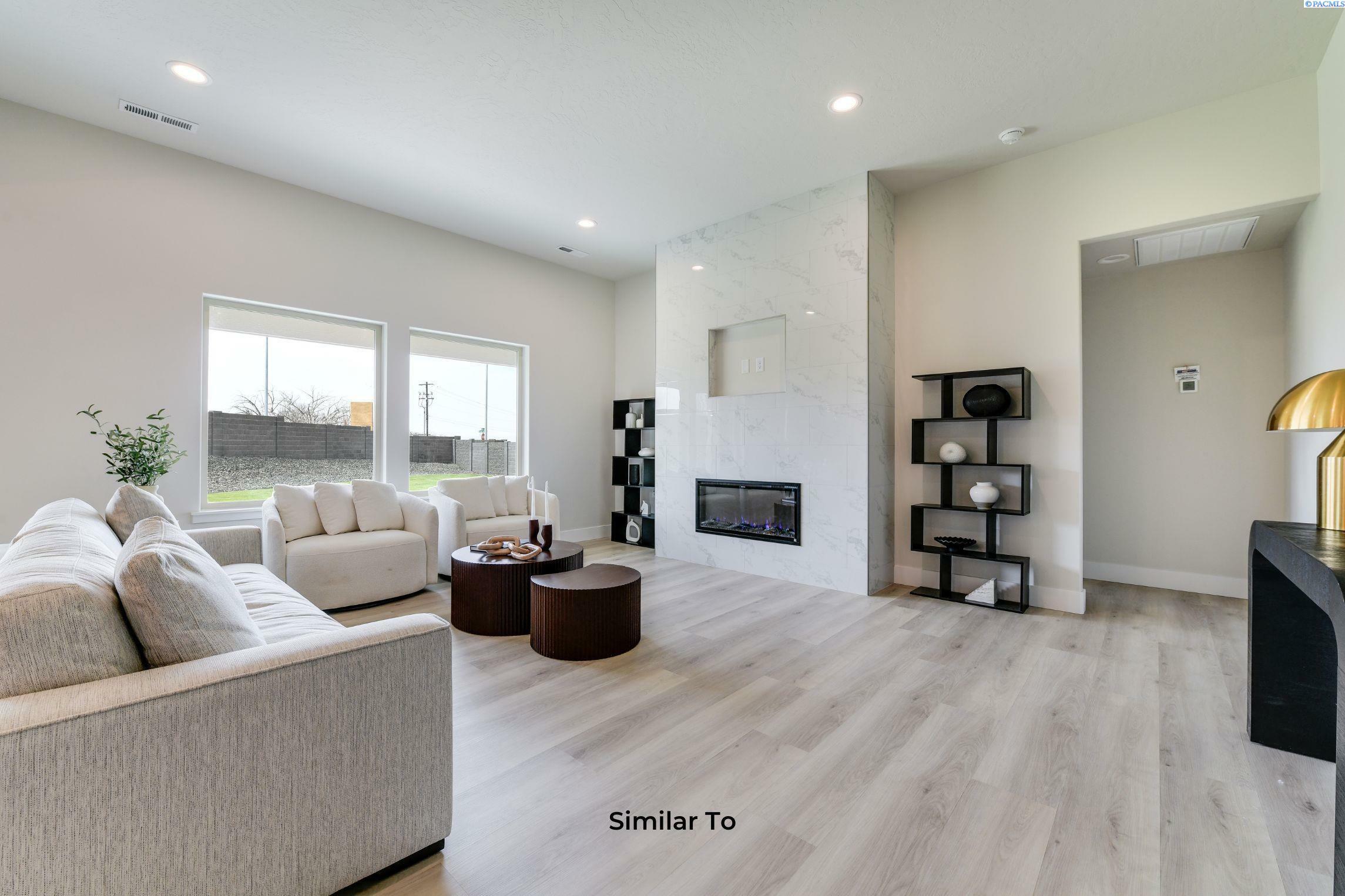 Property Photo: 607 Vineyard St WA 98930
