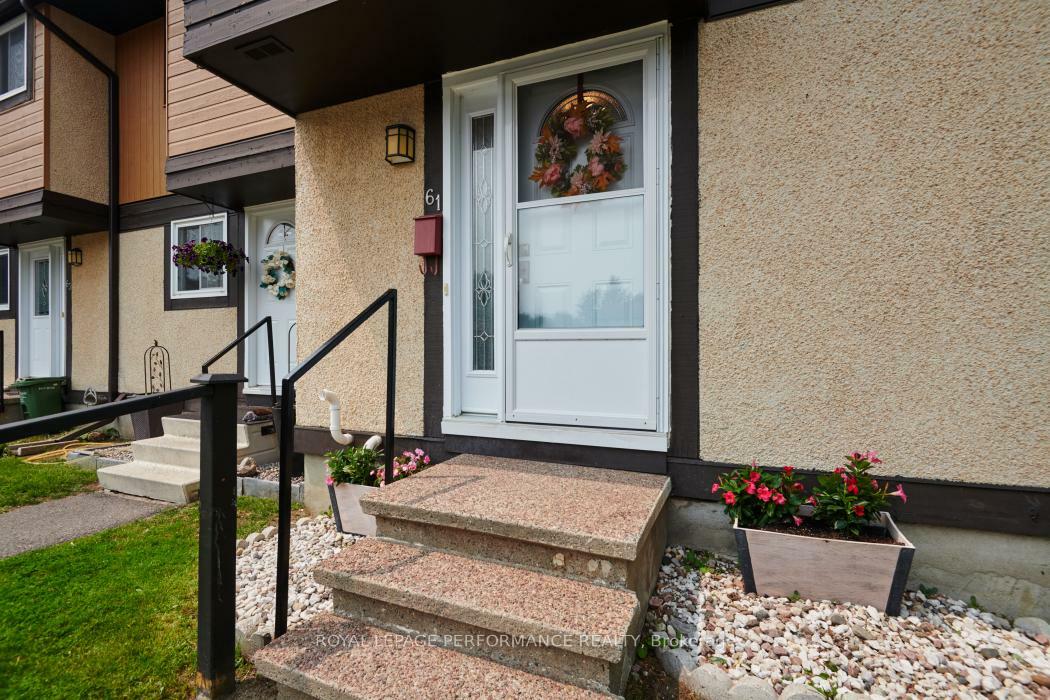Property Photo: 3344 Uplands Drive 61 ON K1V 9R9