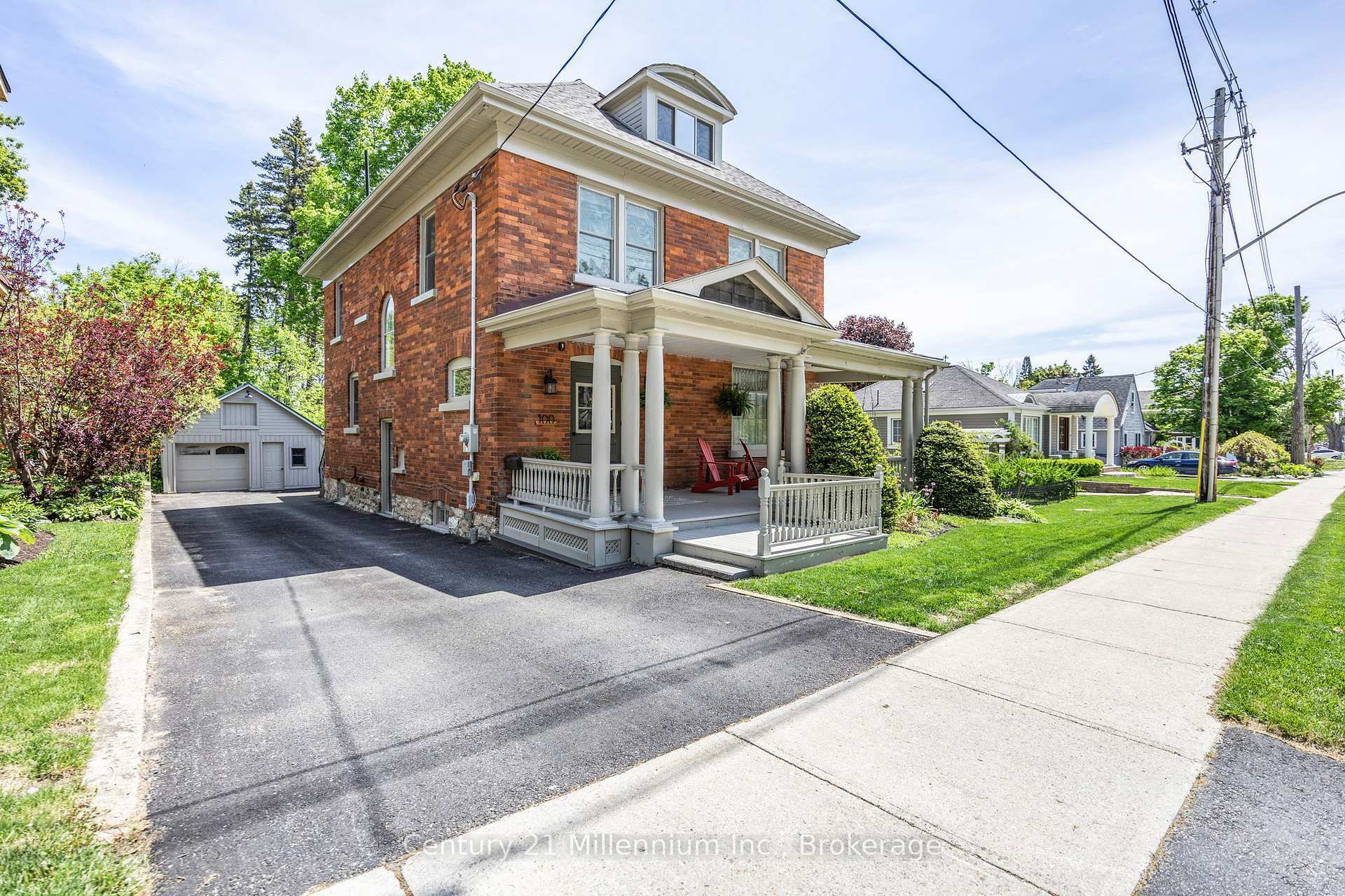 Property Photo: 100 Matchedash Street N ON L3V 4T8