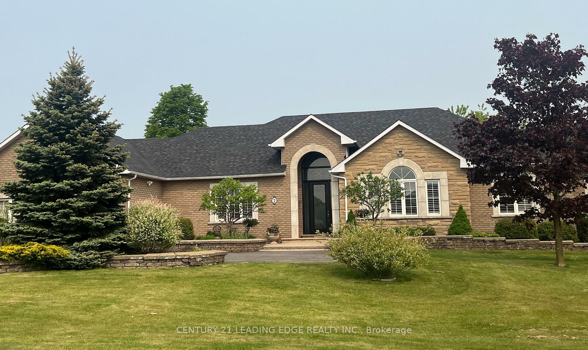 2 Deer Ridge Road  Uxbridge ON L0C 1A0 photo