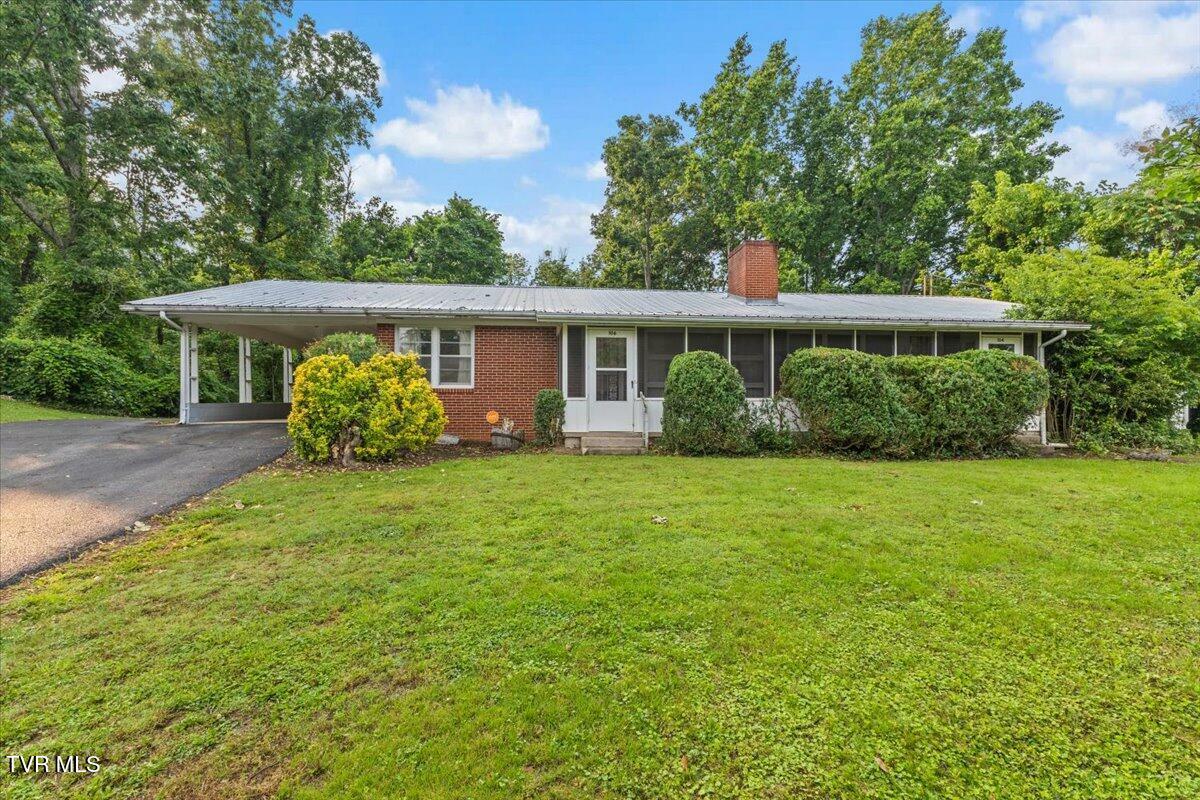 Property Photo: 104 & 106 Hickory Drive TN 37745