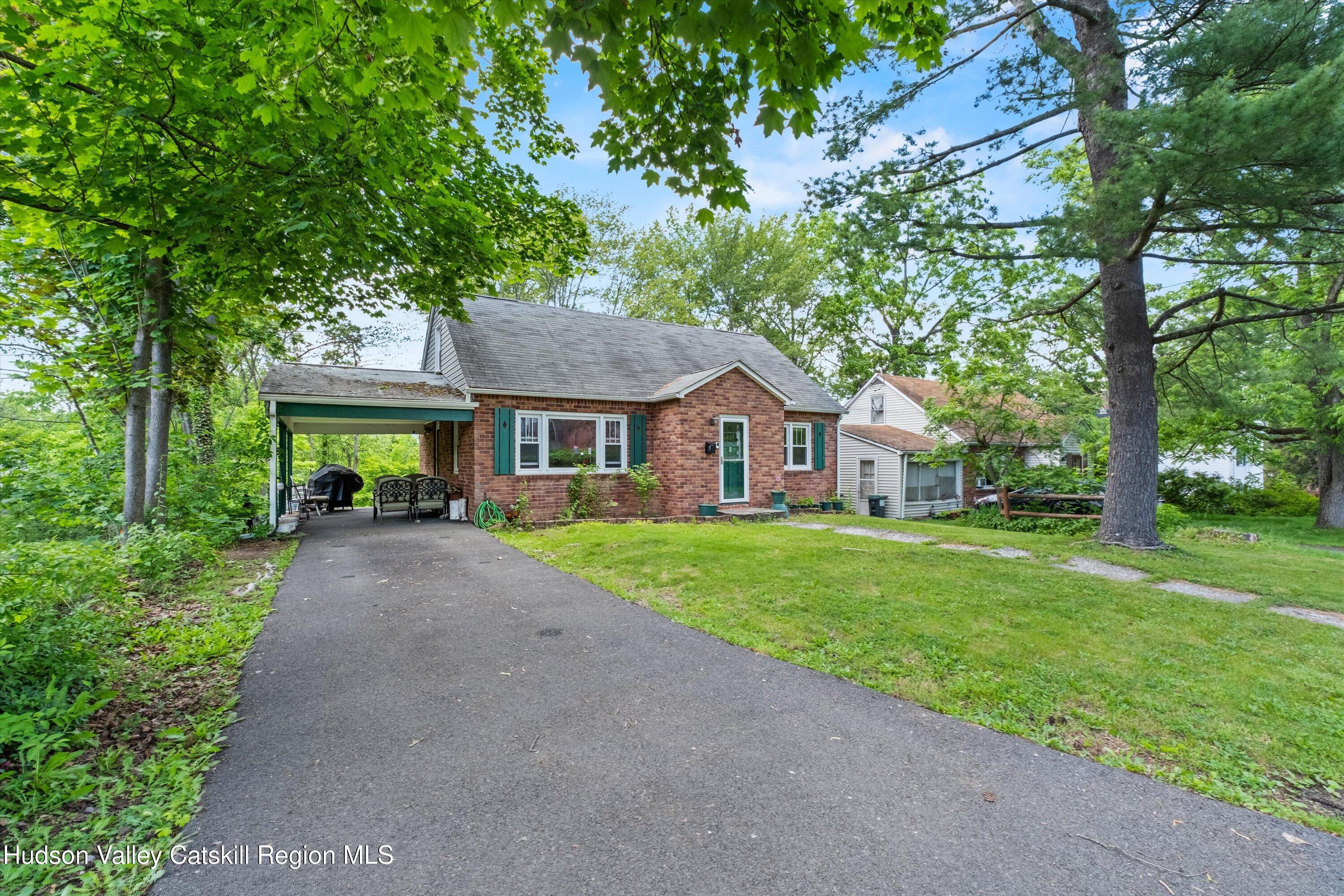 Property Photo: 5 Fairview NY 12561