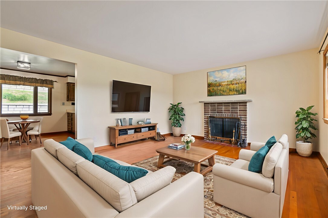 Property Photo: 604 Clawson Ave PA 15697