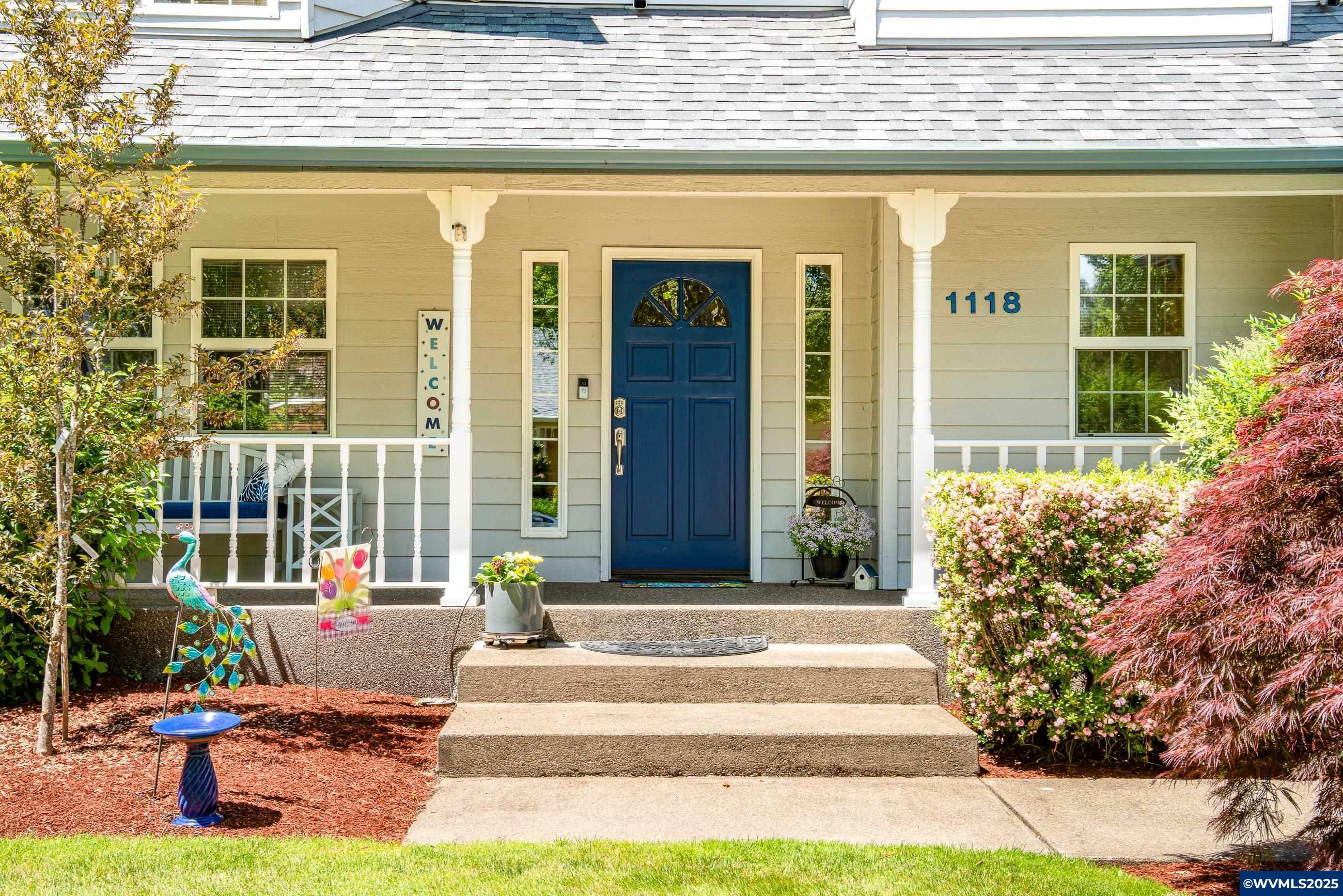 Property Photo: 1118 SW West Hills Pl OR 97333