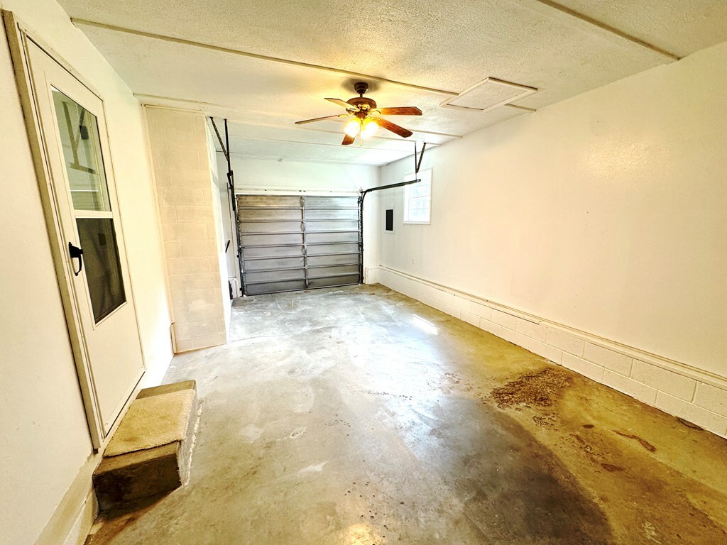 Property Photo: 356 Reynolds Street WV 26651