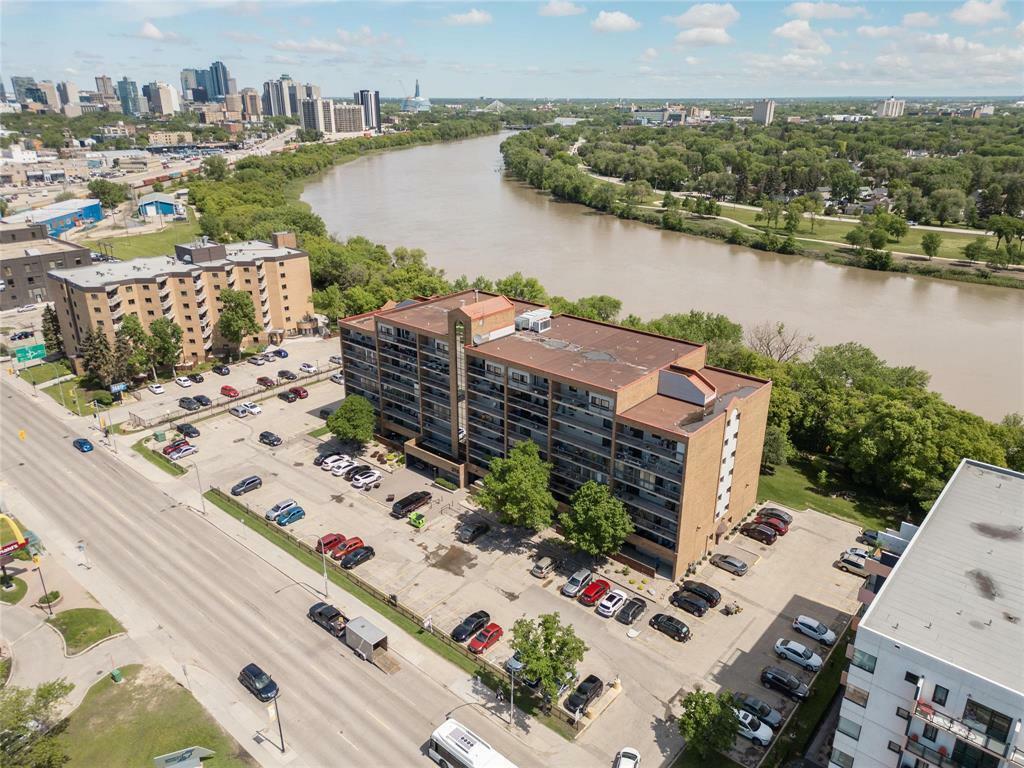 Photo de la propriété: 376 Osborne Street MB R3L 2V3