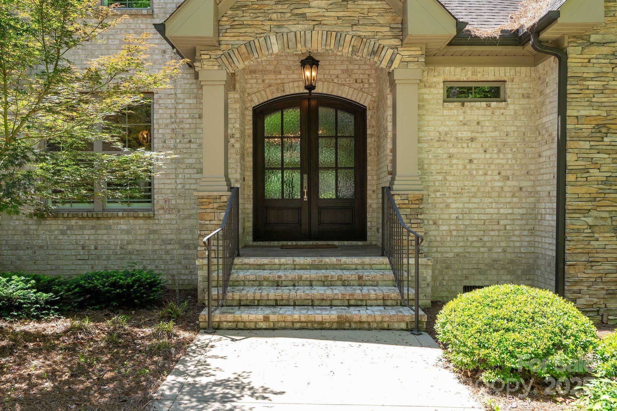 Property Photo:  127 Turnberry Drive  SC 29306 