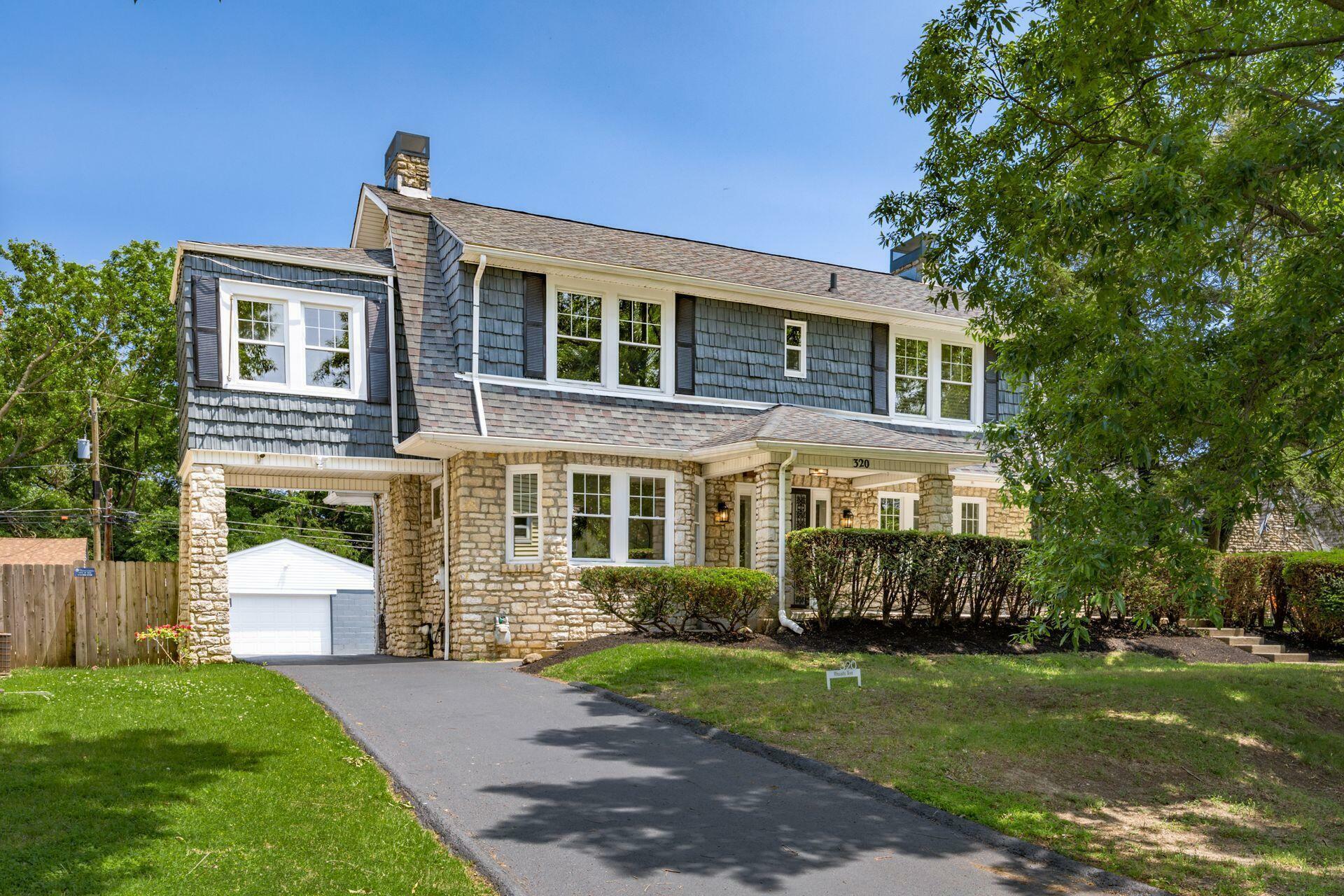 Property Photo: 320 Rhoads Avenue OH 43205