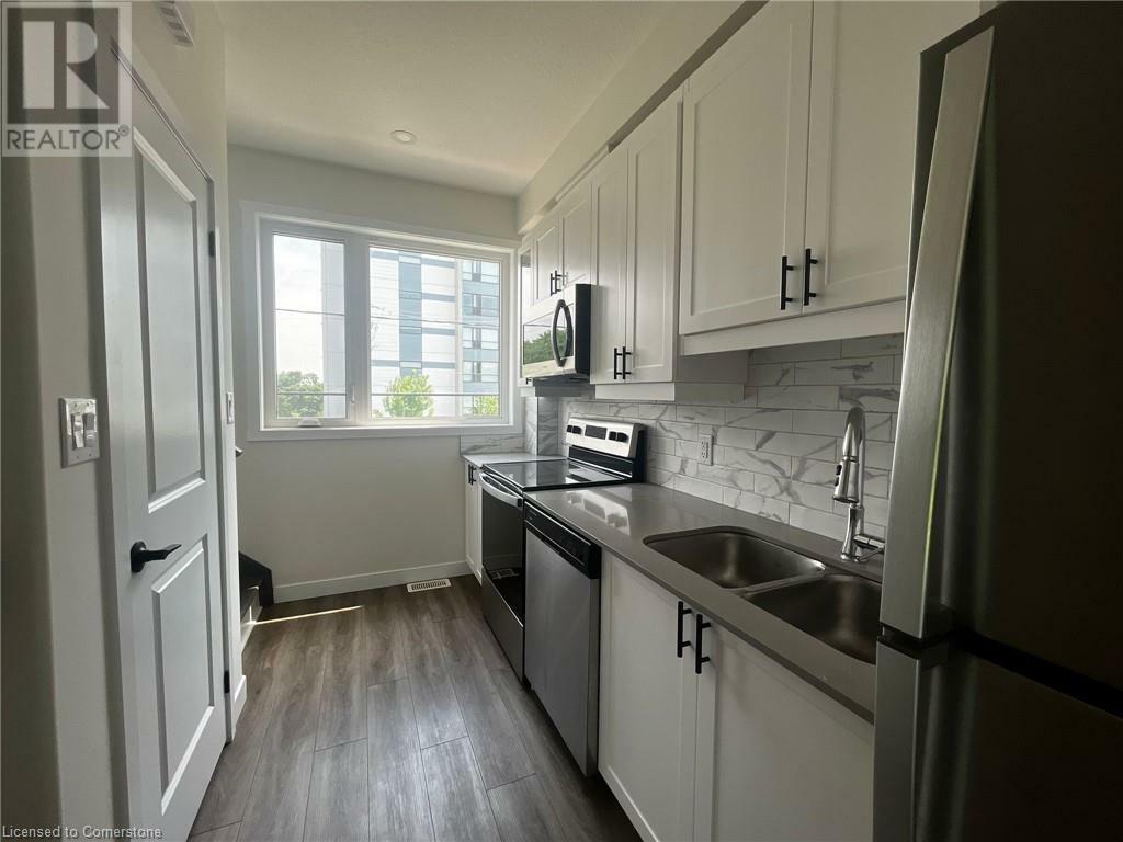 Property Photo: 650 Victoria Street South B ON N2H 5G1