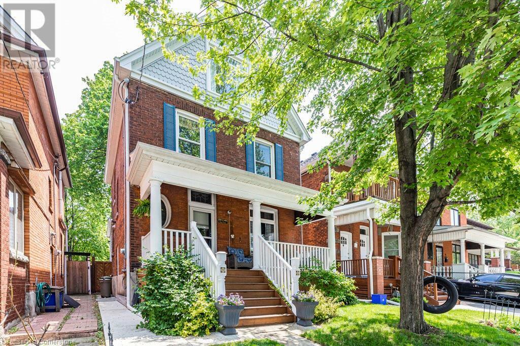 Photo de la propriété: 85 Burris Street ON L8M 2J6
