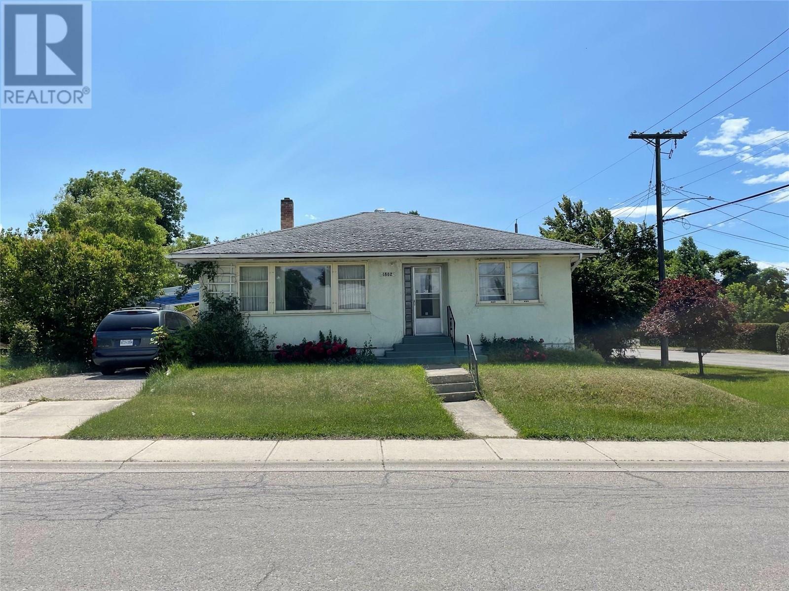 1802 35 Avenue  Vernon BC V1T 2R8 photo
