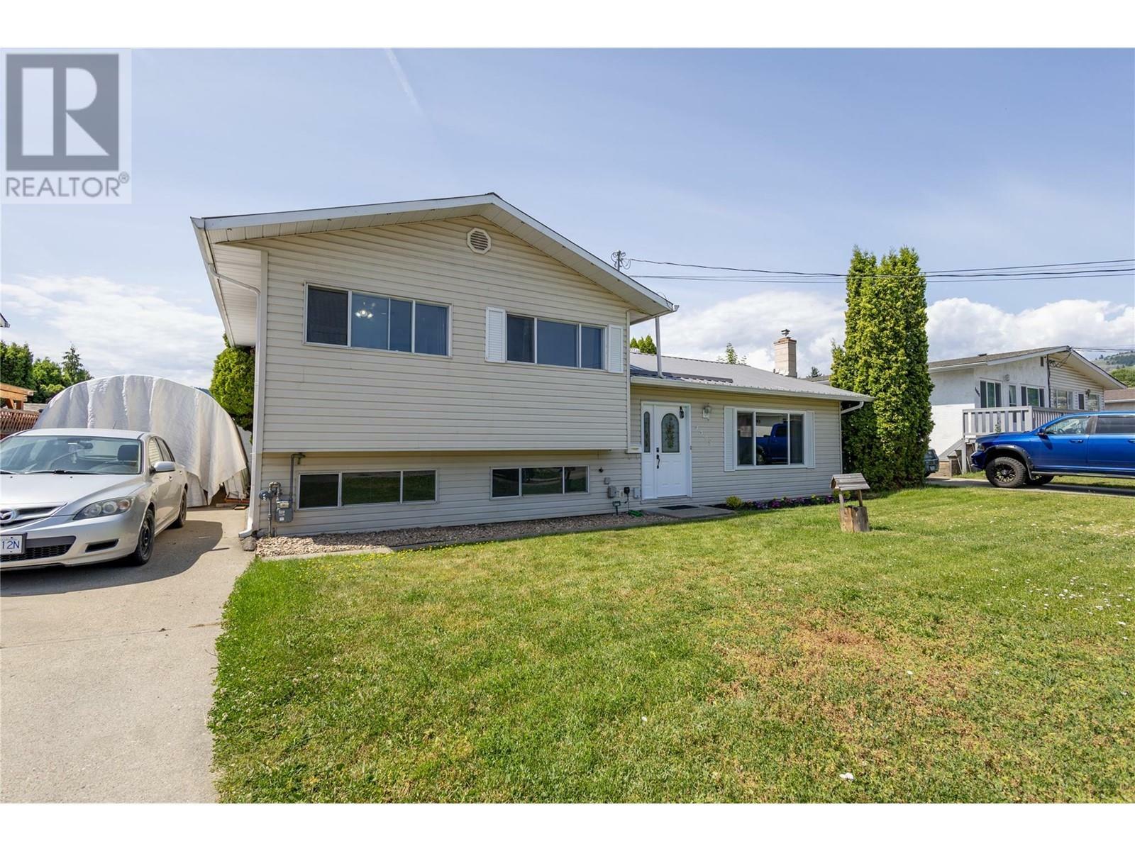 Property Photo: 4308 15 Avenue BC V1T 6X9