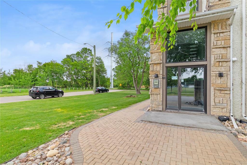 Photo de la propriété: 494 Beliveau Road MB R2M 1T5