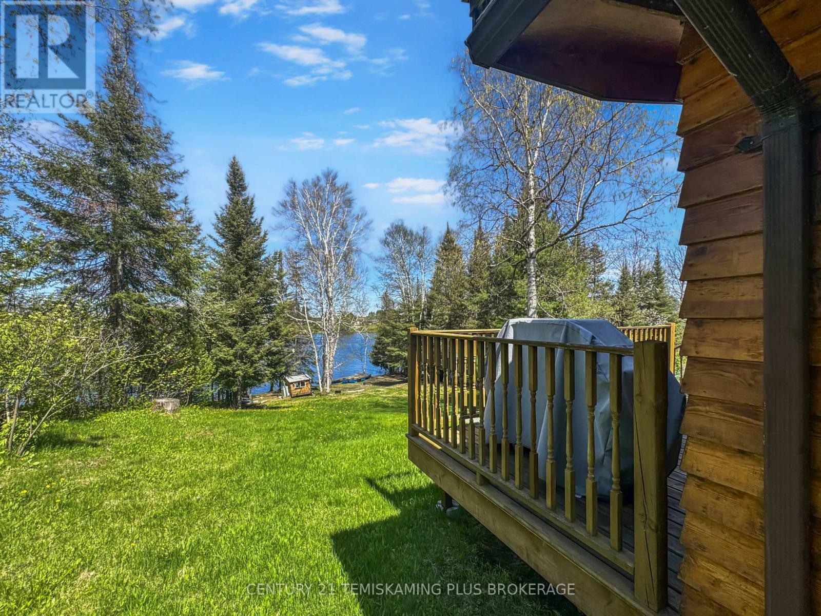 Property Photo: 61 Ontario Street East ON P0J 1G0