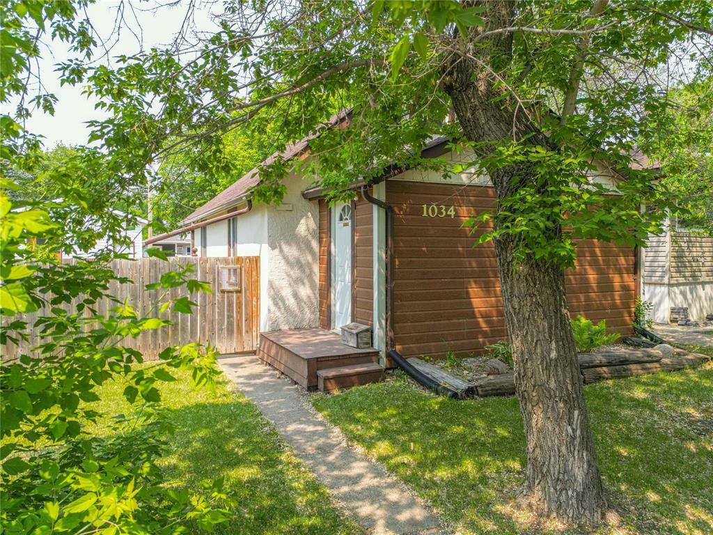 1034 12th Street  Brandon MB R7A 4N6 photo