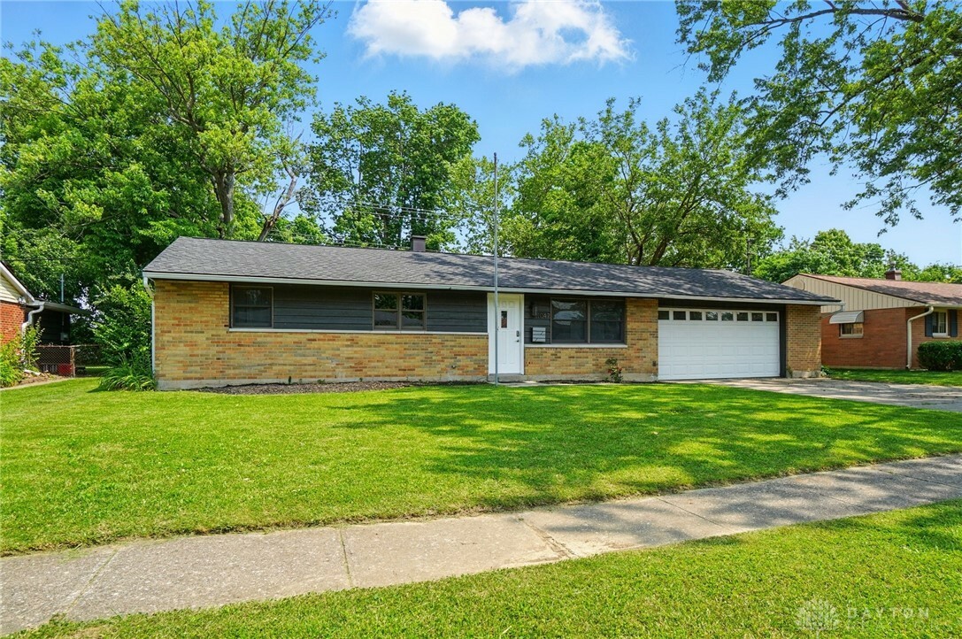 Property Photo: 1047 Bosco Avenue OH 45377