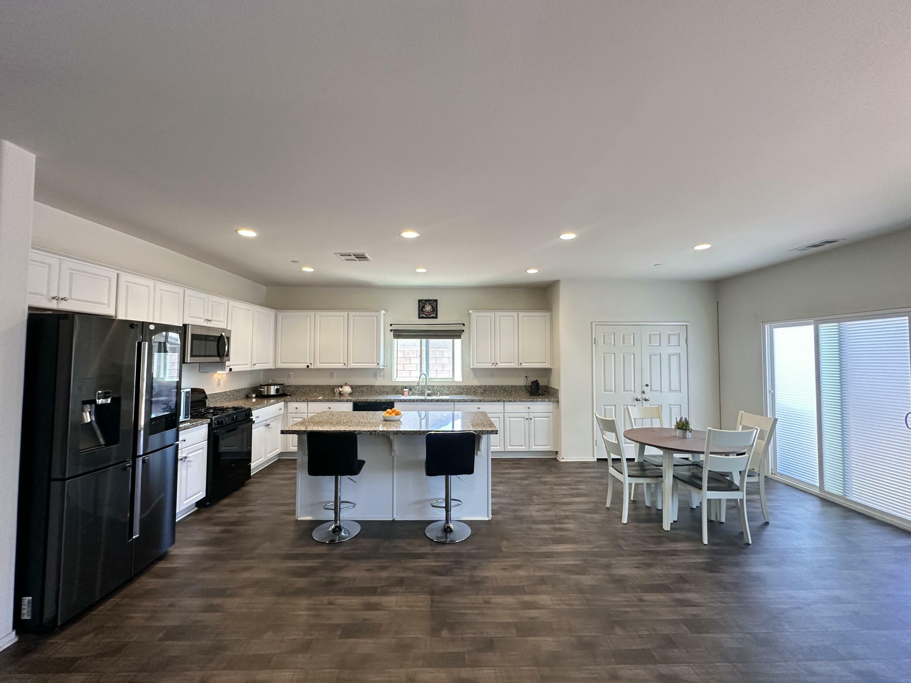Property Photo: 42855 Gazapo Court CA 92203