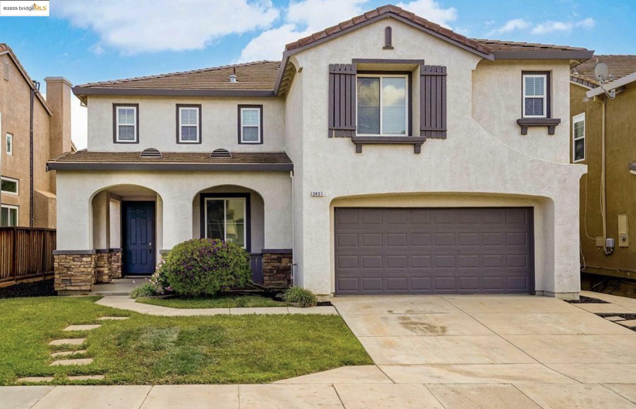 Property Photo: 2451 Aberdeen Ln CA 94505