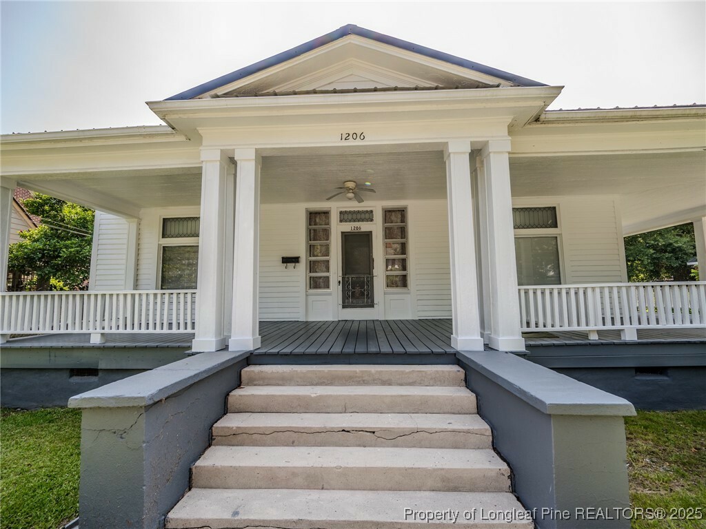 Property Photo: 1206 Elm Street N NC 28358