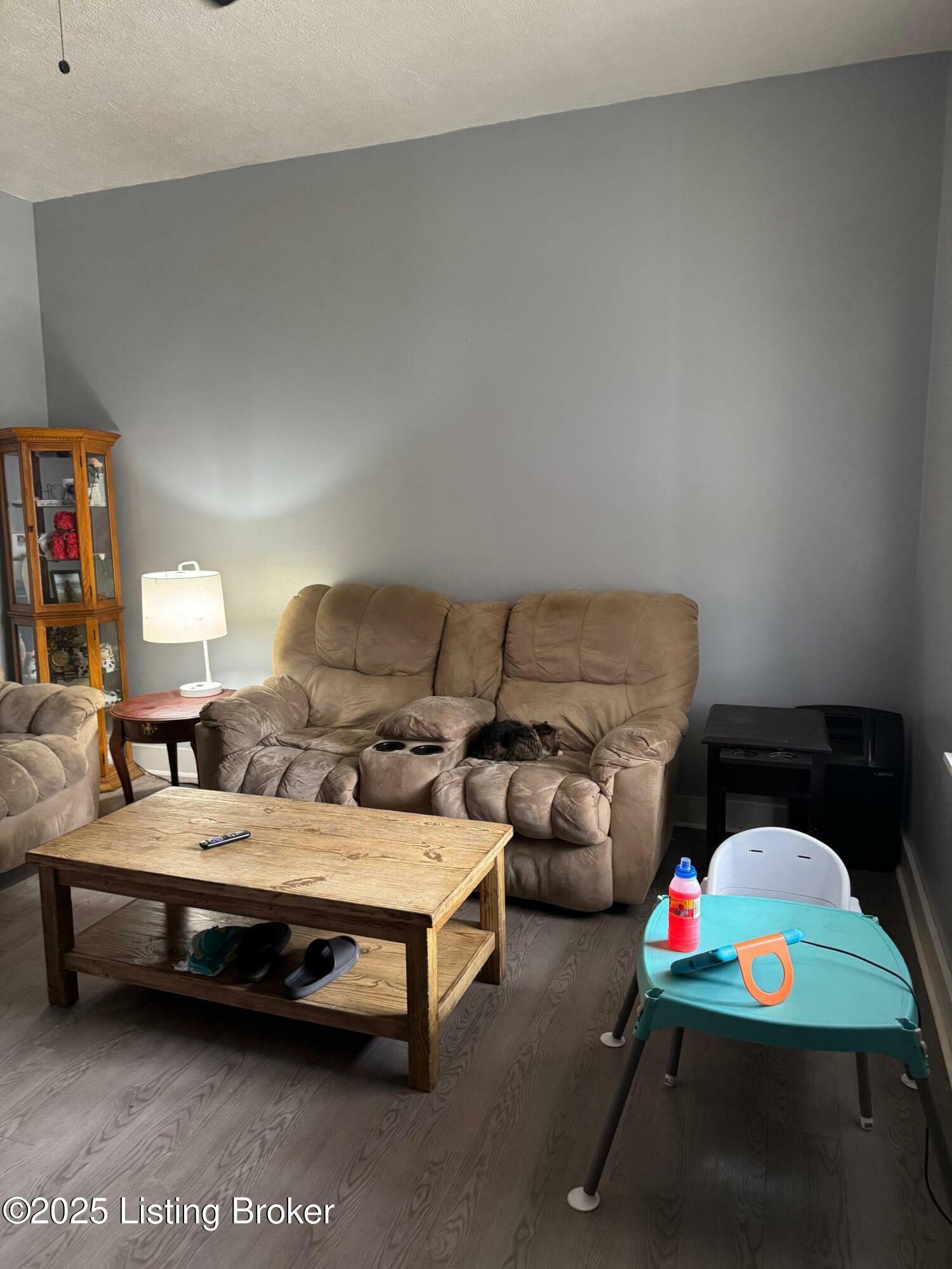 Property Photo: 365 N 27th St KY 40212